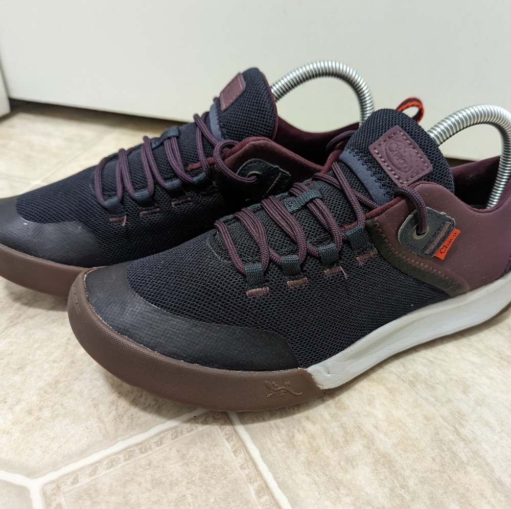 Women's Chacos Sidetrek Lace Up Walking Hiking Shoe Size 8